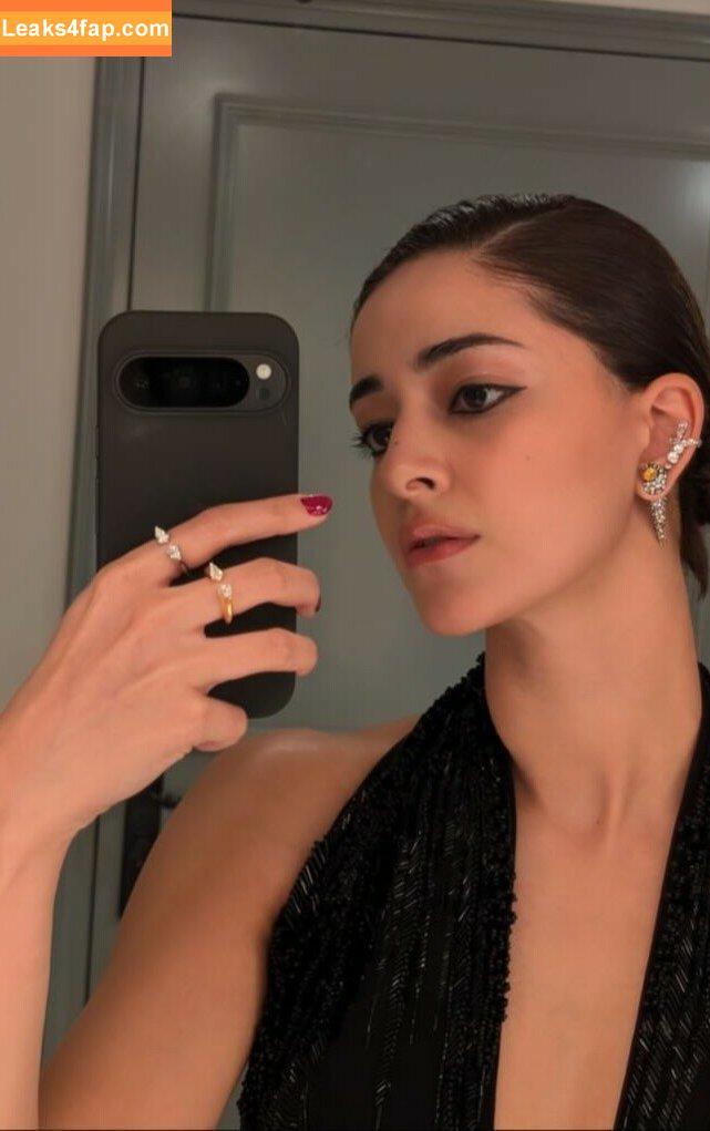 Ananya Pandey / ananyapanday слитое фото фото #0038