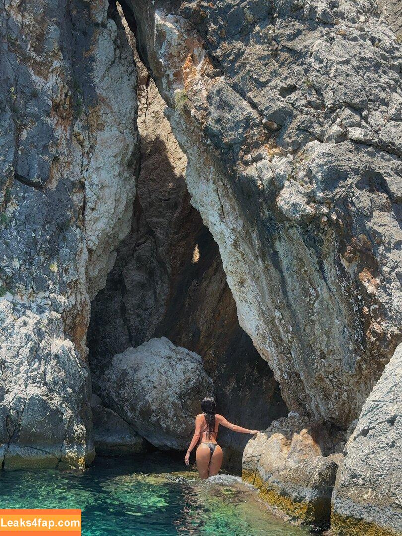 Anastasia Karanikolaou / Stassiebaby / staskaranikolaou leaked photo photo #0675