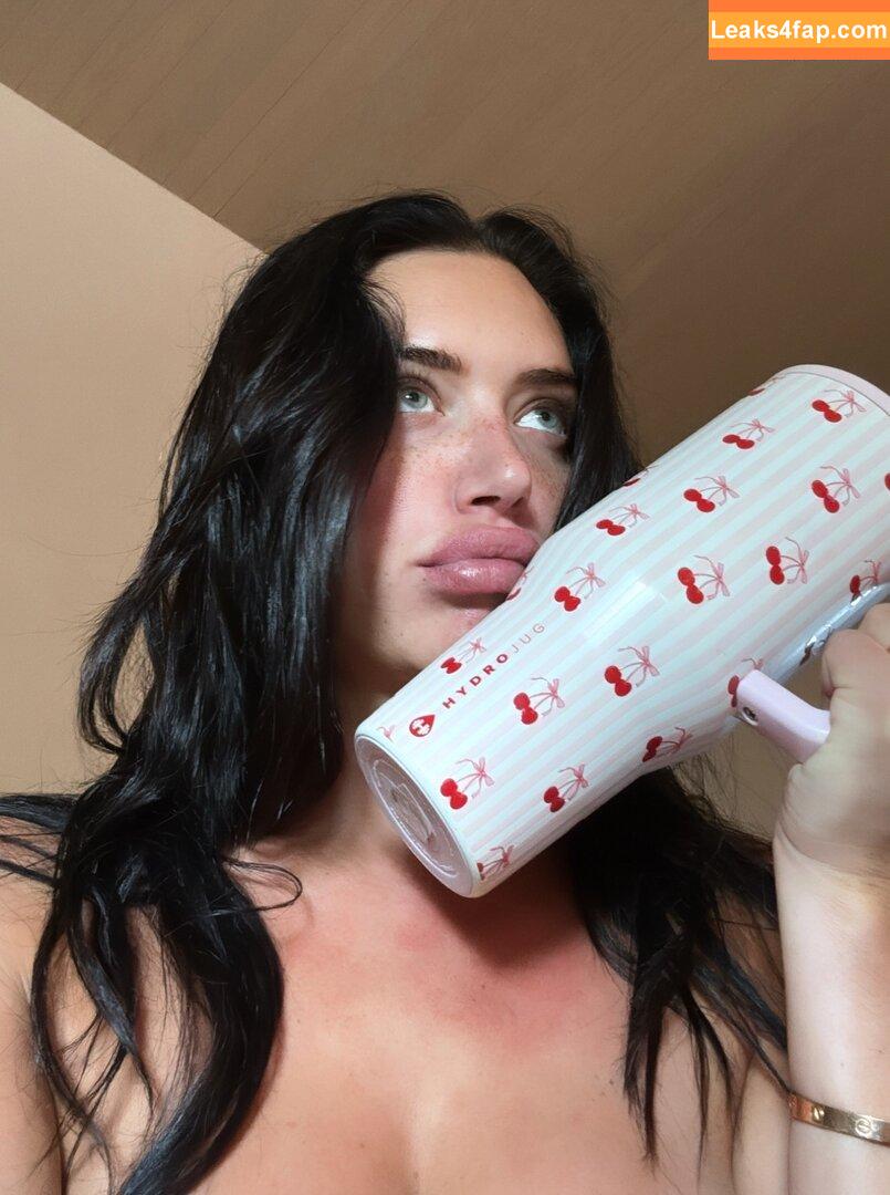 Anastasia Karanikolaou / Stassiebaby / staskaranikolaou leaked photo photo #0694