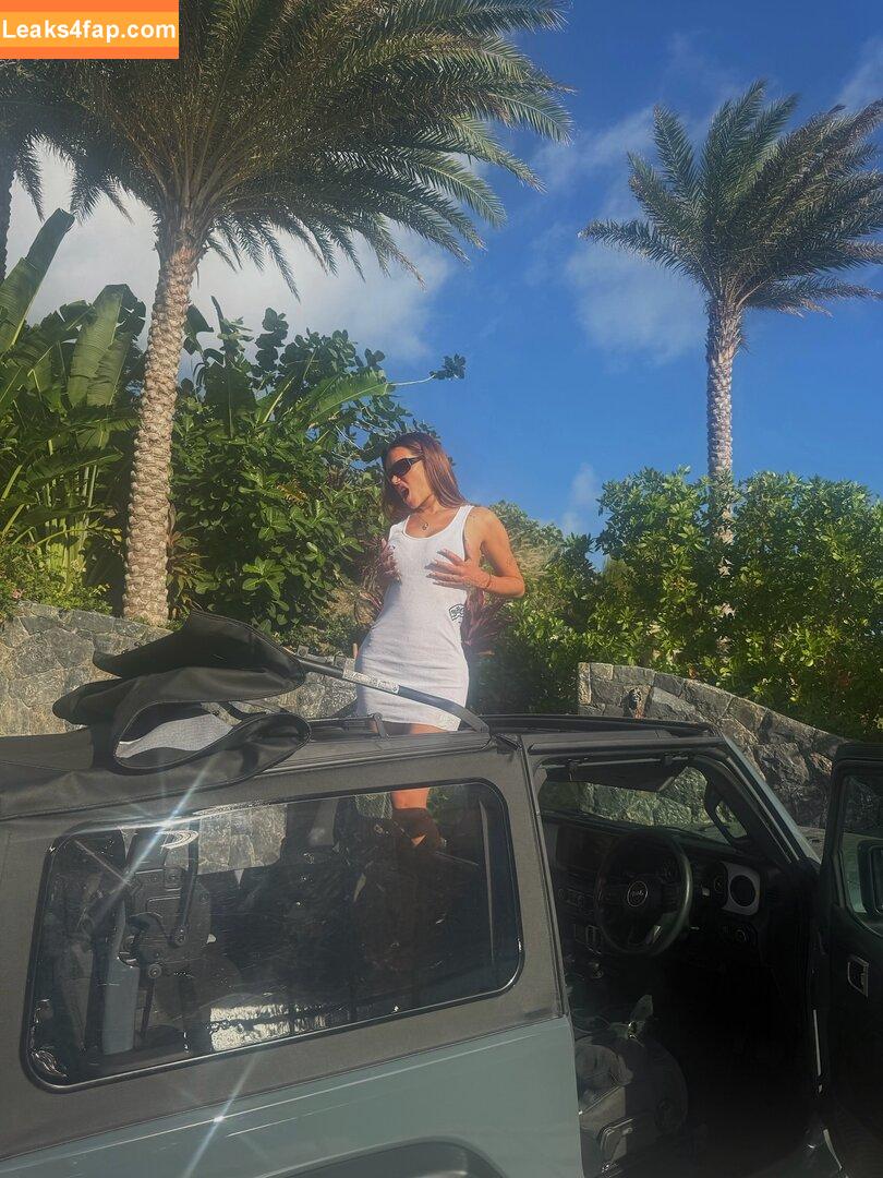 Anastasia Karanikolaou / Stassiebaby / staskaranikolaou слитое фото фото #0742