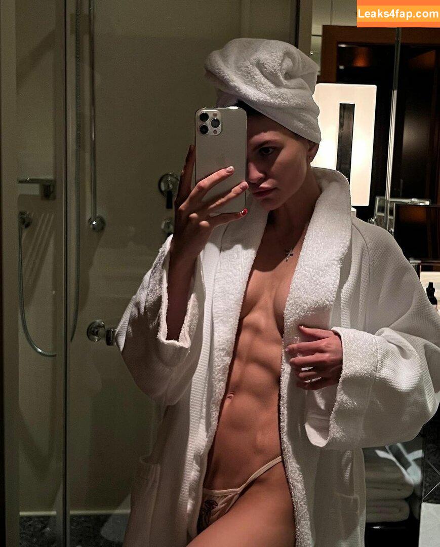 Anastasiia Mironova / mironovanastasiia слитое фото фото #0010