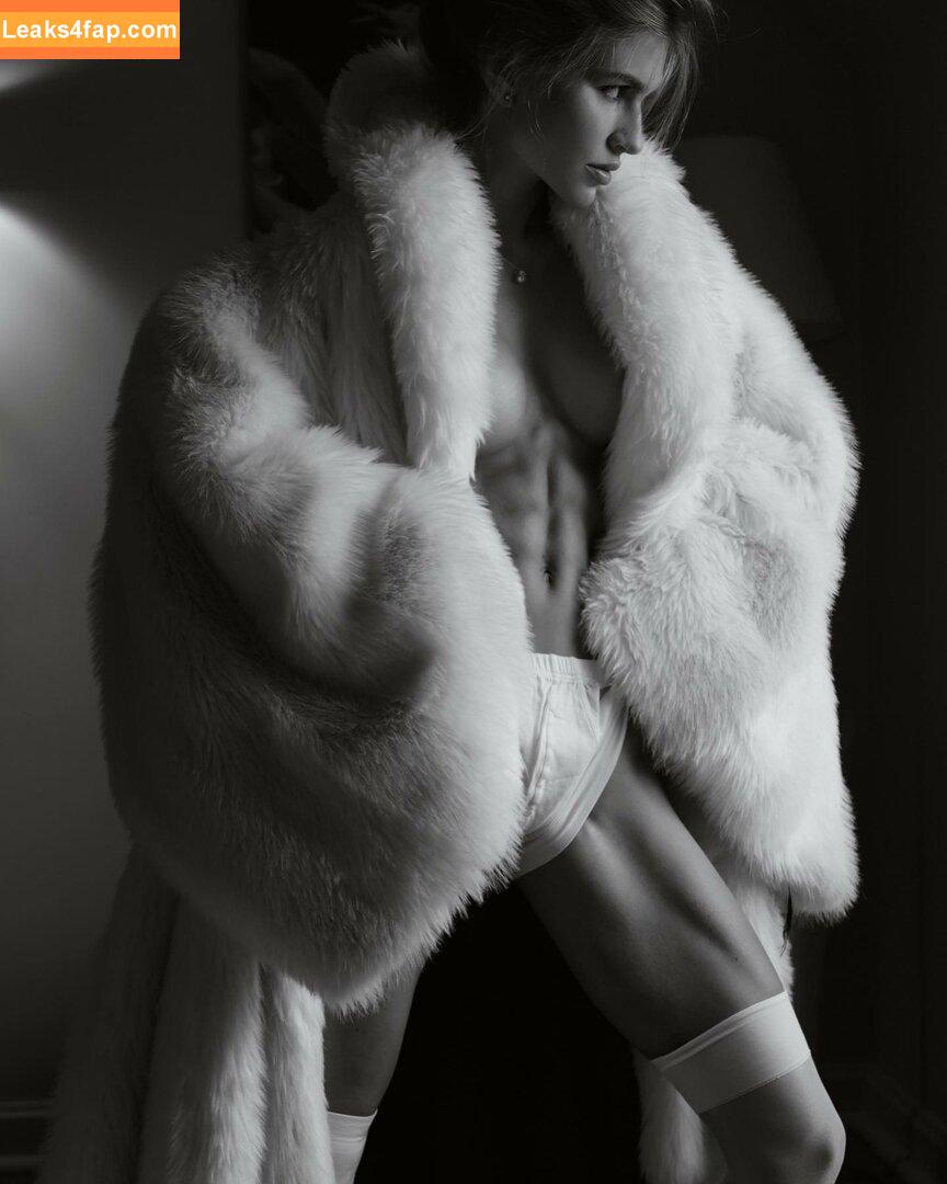 Anastasiia Mironova / mironovanastasiia слитое фото фото #0109