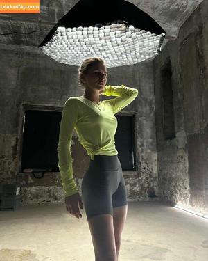 Anastasiia Mironova photo #0023