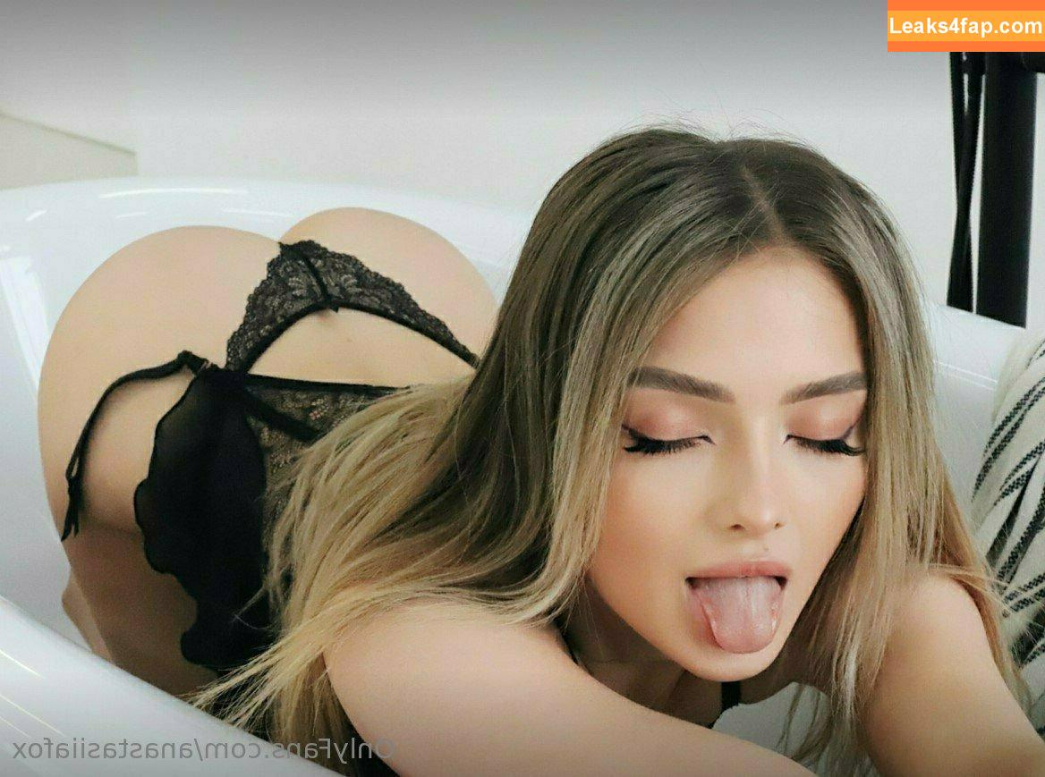 anastasiiafox / anastasiafawx / foxyanastasia / miss_nesty leaked photo photo #0039