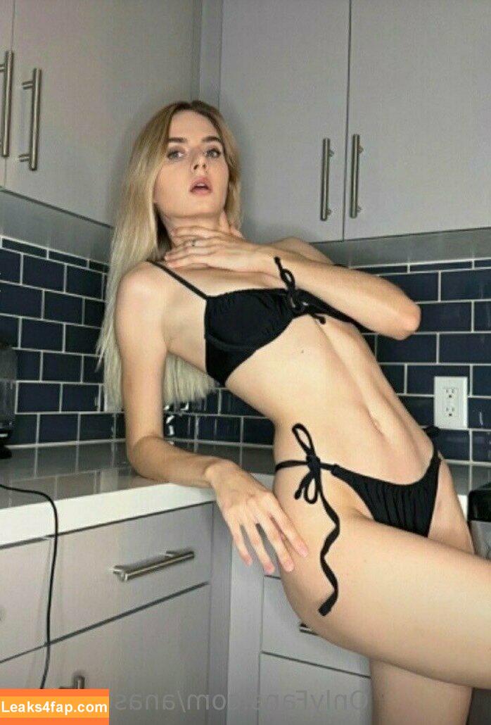 anastayshaa / a.n.a.s.t.a.y.s.h.a.a / stacy_swan leaked photo photo #0049