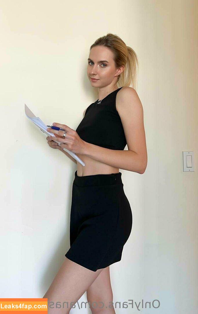 anastayshaa / a.n.a.s.t.a.y.s.h.a.a / stacy_swan leaked photo photo #0062