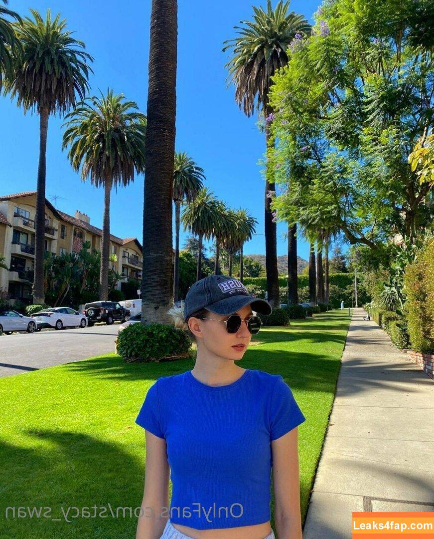 anastayshaa / a.n.a.s.t.a.y.s.h.a.a / stacy_swan leaked photo photo #0092