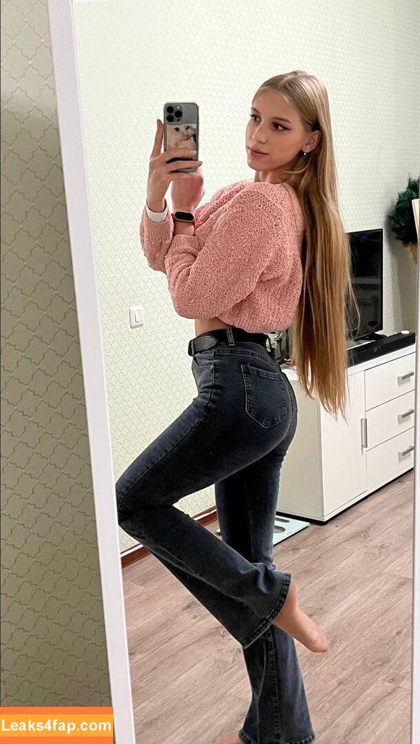 Anasteysha / aanasteyshaaa / anasteysha_bym / nastati0n leaked photo photo #0043