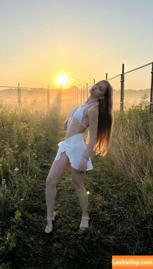 Anasteysha / aanasteyshaaa / anasteysha_bym / nastati0n leaked photo photo #0338