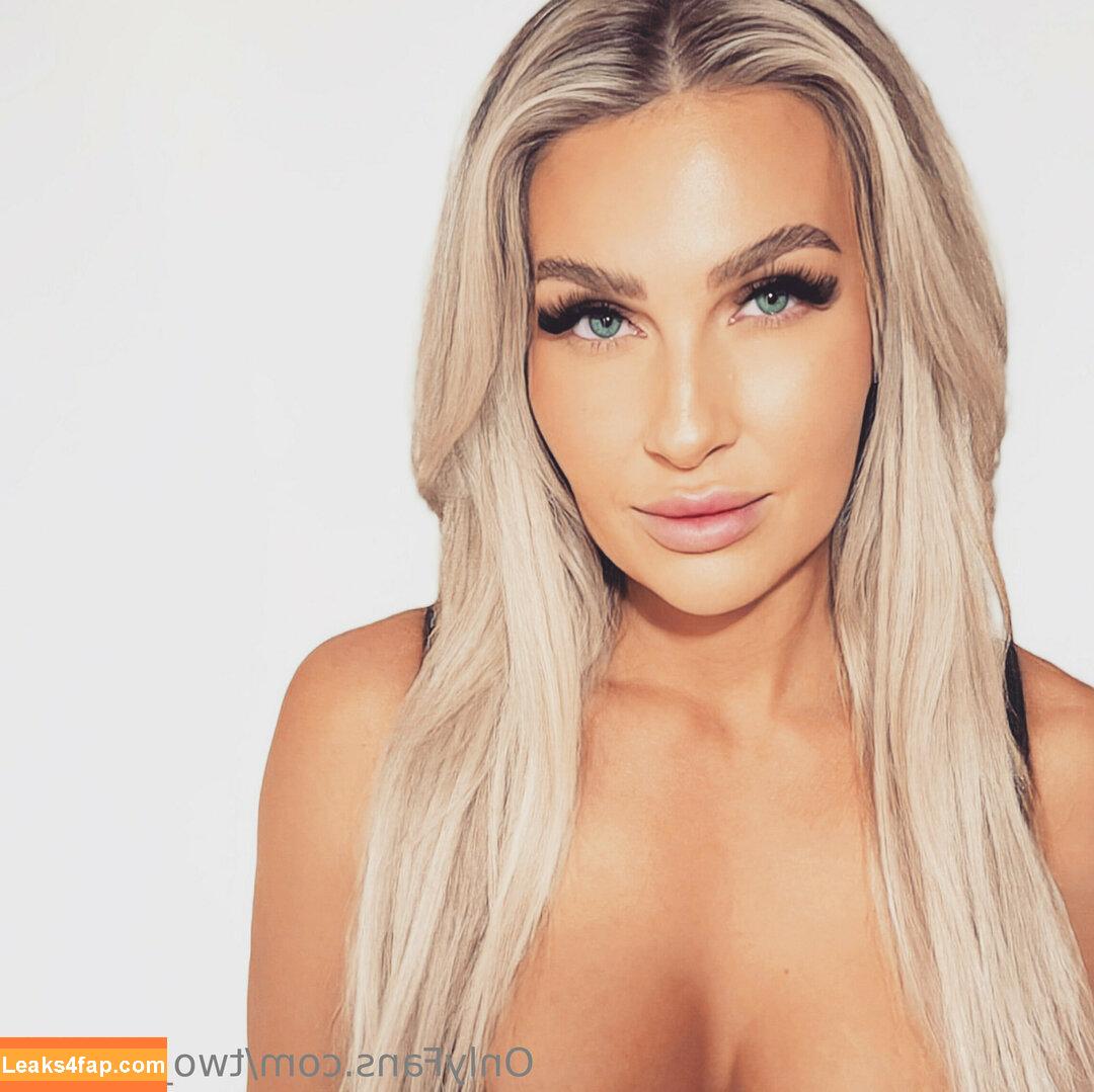 andi_avalon / mrsandiavalon leaked photo photo #0032