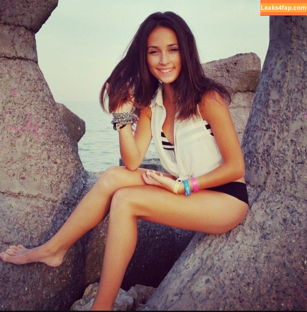 Andra Gogan /  leaked photo photo #0007
