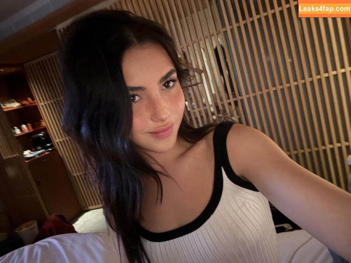 Andrea Bote /  leaked photo photo #0012