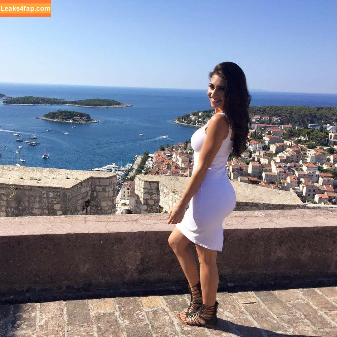 Andrea Helfrich / andreahelfrichofficial leaked photo photo #0170