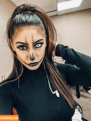 Andrea Helfrich photo #0105