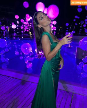 Andrea Helfrich photo #0147