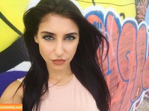 Andrea Helfrich photo #0176