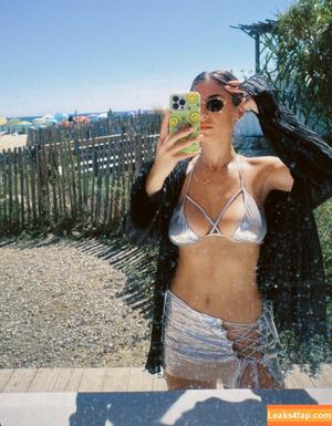Andrea Helfrich photo #0288