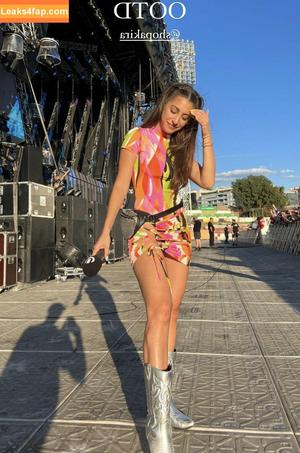 Andrea Helfrich photo #0293