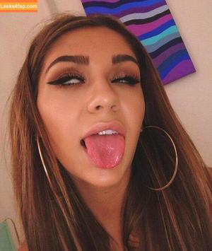 Andrea Russett photo #0024