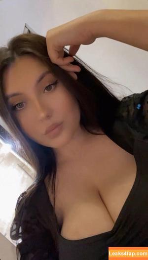 Andreea Buga photo #0038