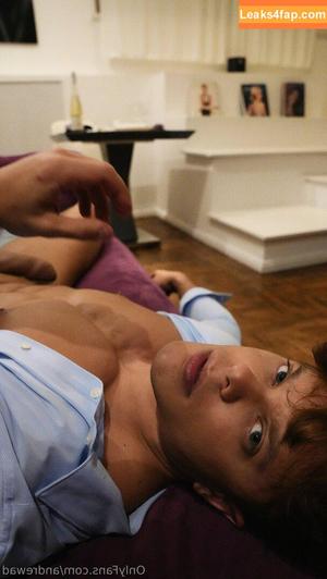 andrewad photo #0026