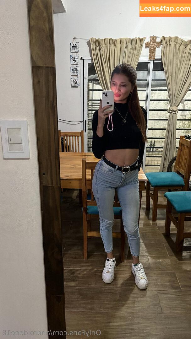 androideee18 /  leaked photo photo #0002