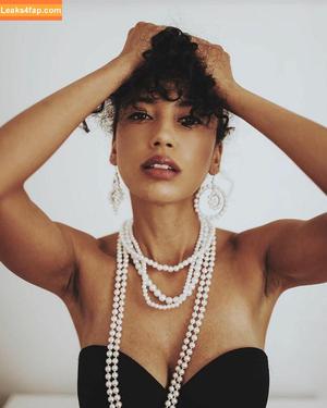 Andy Allo photo #0038