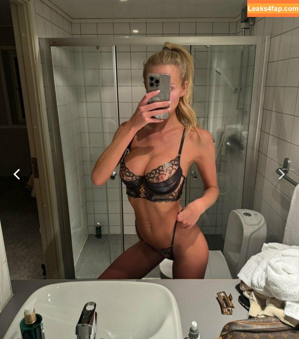 Aneeet / _evvva_top_ leaked photo photo #0041
