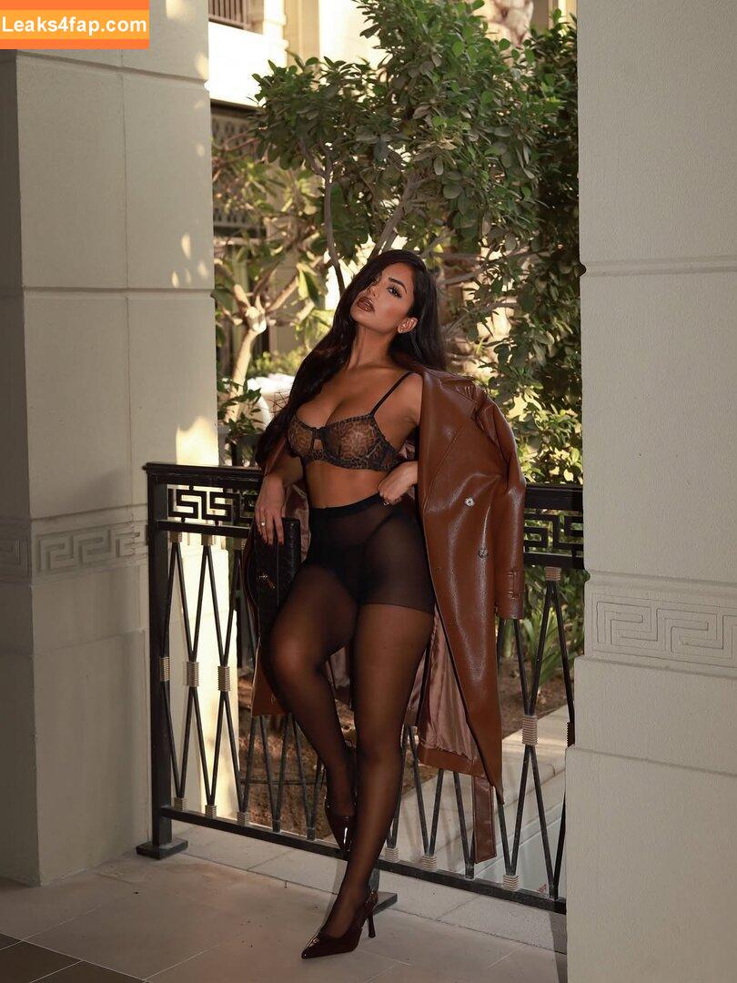 Aneeqa Farid / aneeqafarid leaked photo photo #0330