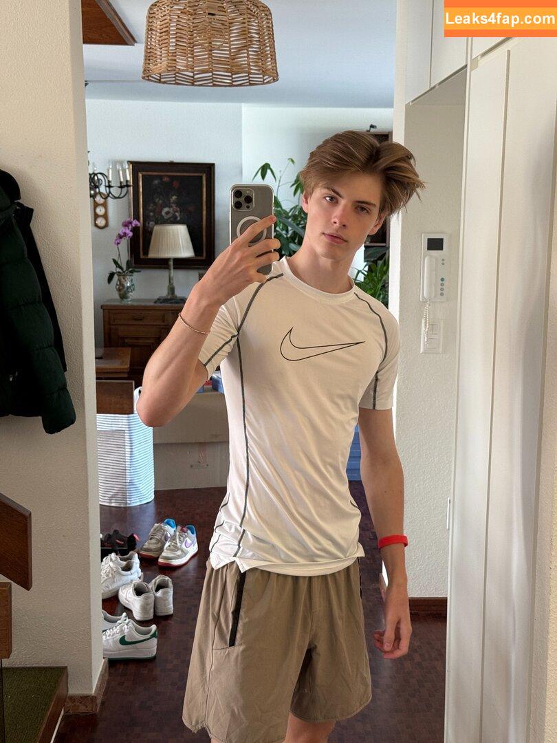 anepicboy /  leaked photo photo #0003