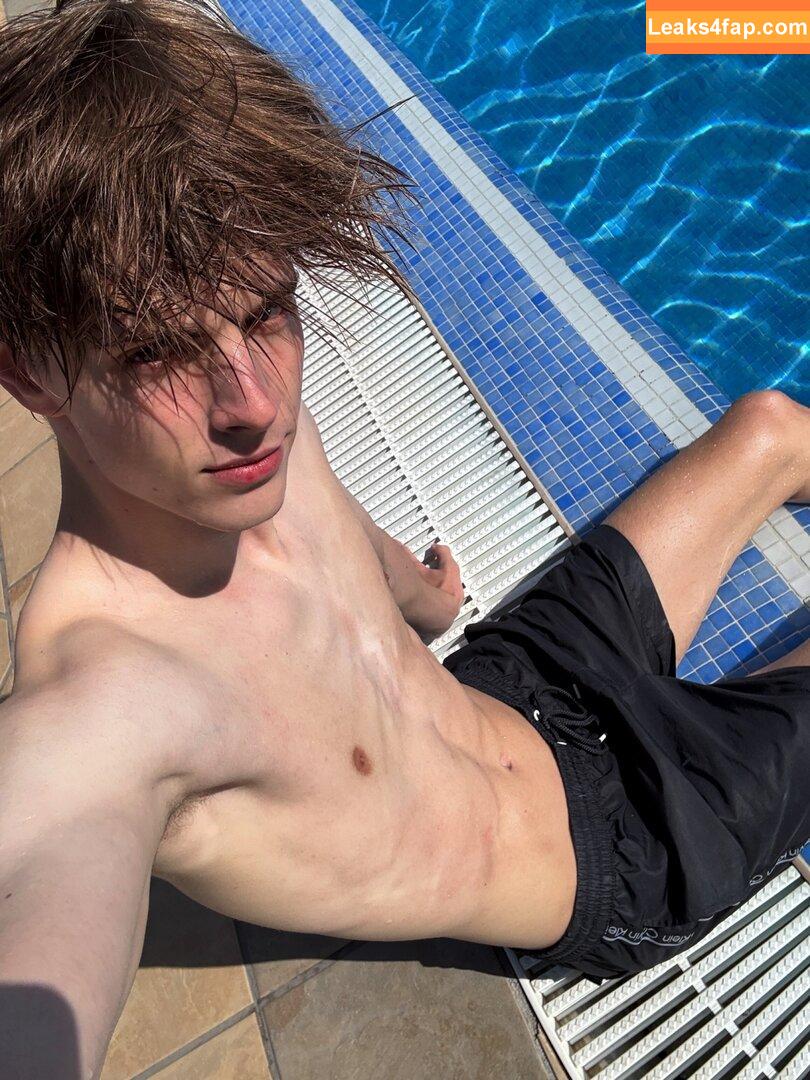 anepicboy /  leaked photo photo #0005