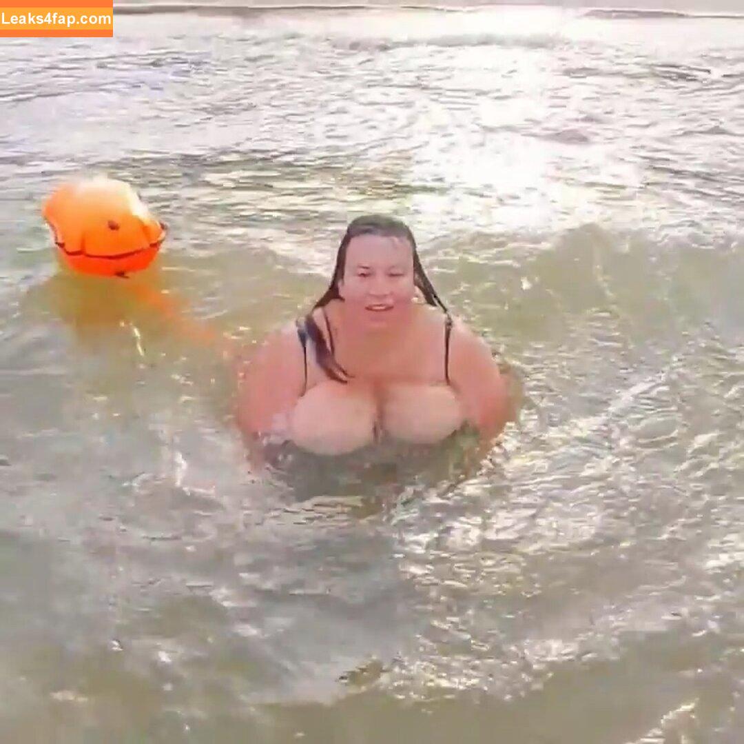 Aneta Buena / myboobs_eu leaked photo photo #0066