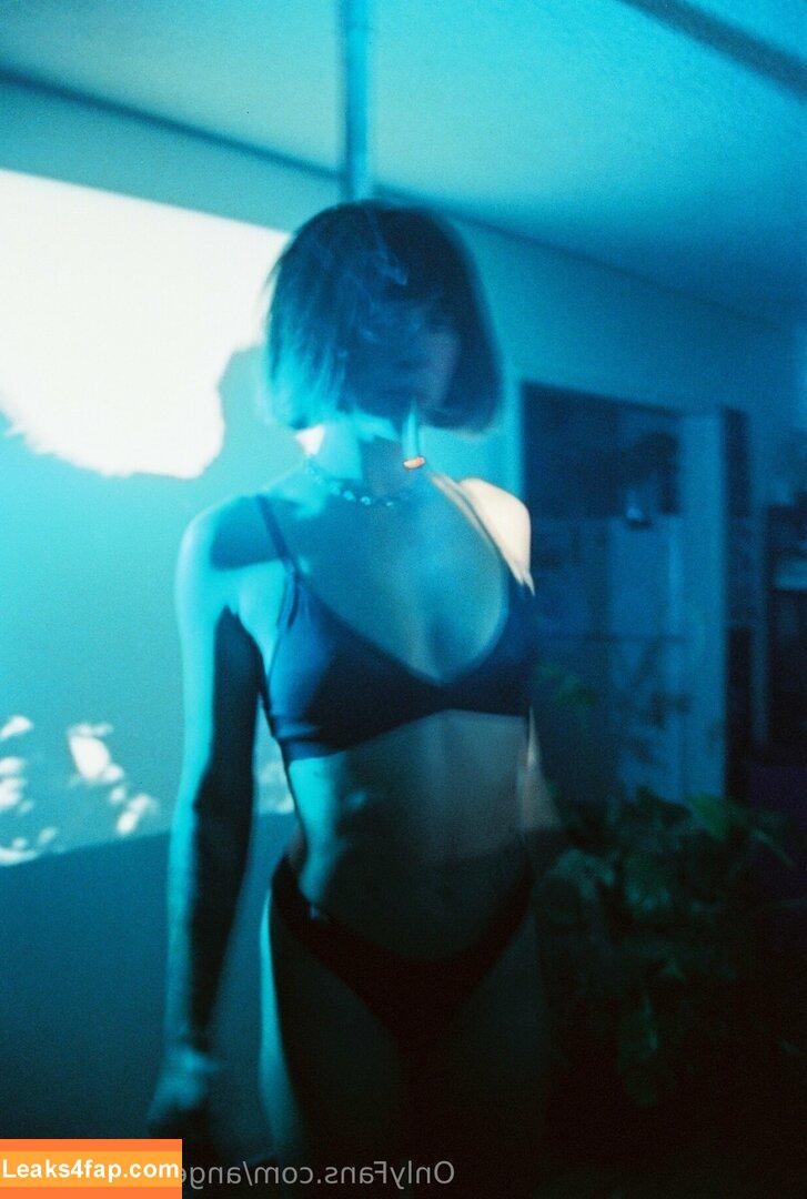 angel.babyy666 /  leaked photo photo #0008