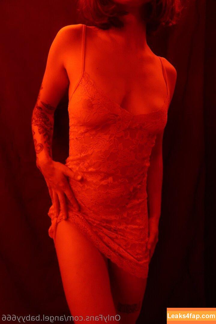 angel.babyy666 /  leaked photo photo #0020