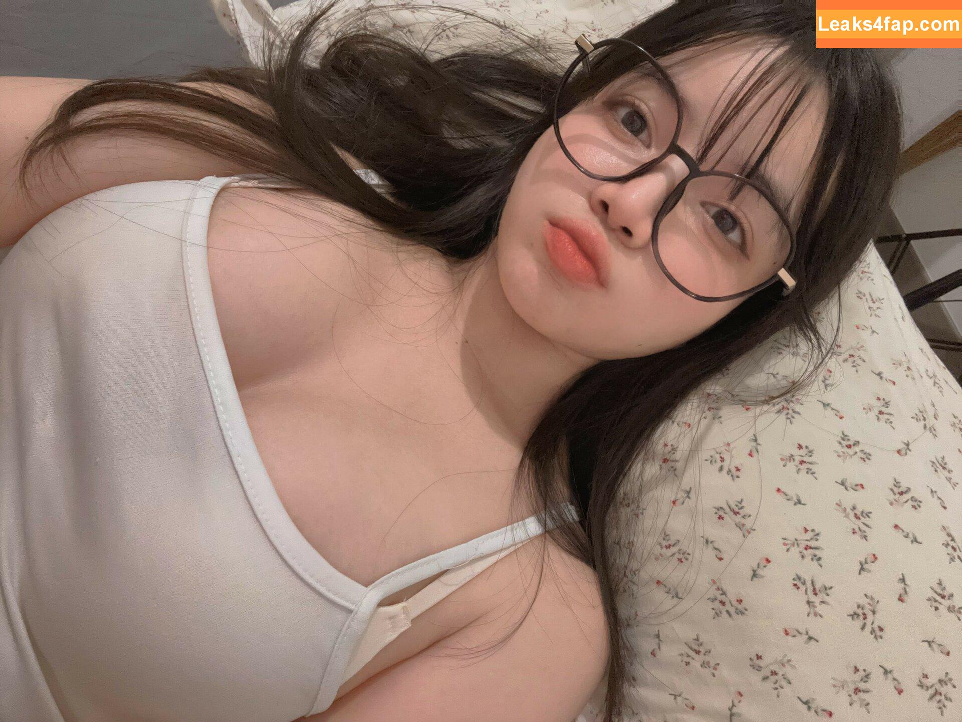 Angel Chan / angelhcchan / menruinyanko_ / wlep wlop leaked photo photo #0985