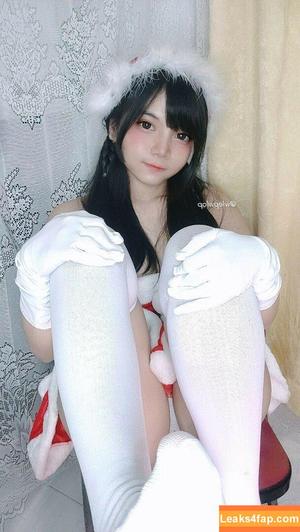 Angel Chan photo #0069