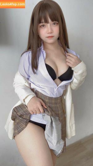 Angel Chan photo #0095