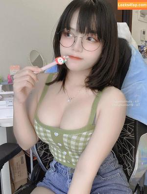 Angel Chan photo #0340