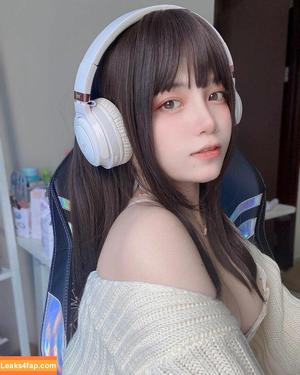 Angel Chan photo #0345