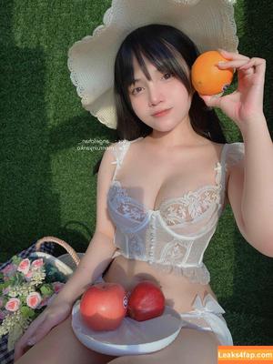 Angel Chan photo #0415