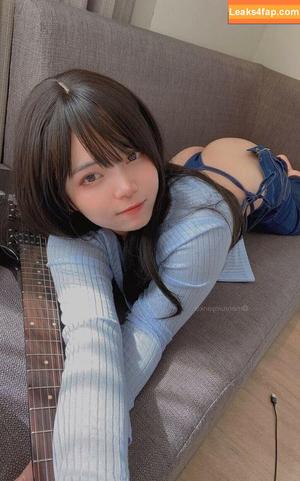 Angel Chan photo #0582