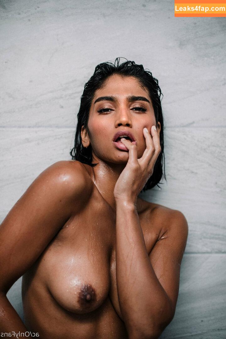 Angel Constance / angelconstance_ / constance.angel / constanceangel leaked photo photo #0312