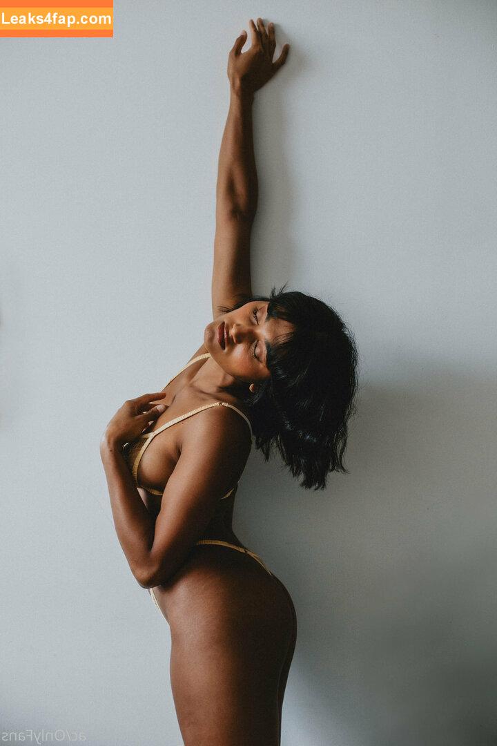 Angel Constance / angelconstance_ / constance.angel / constanceangel leaked photo photo #0320