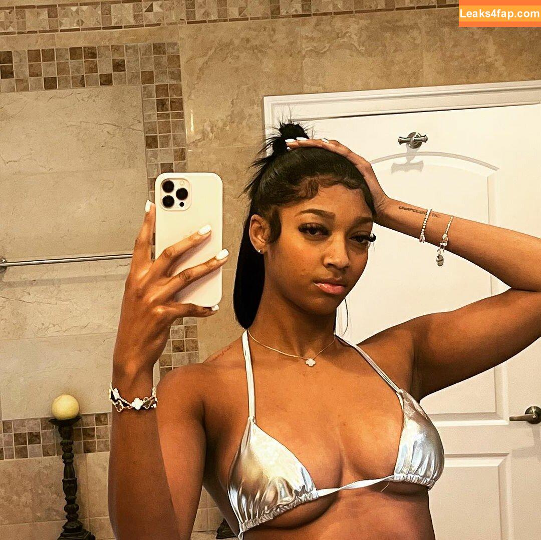 Angel Reese / Reese10Angel / angelreese10 leaked photo photo #0004