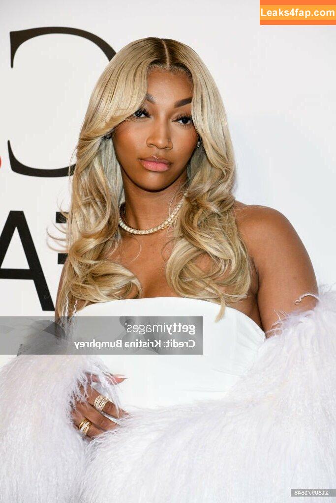 Angel Reese / Reese10Angel / angelreese10 leaked photo photo #0231
