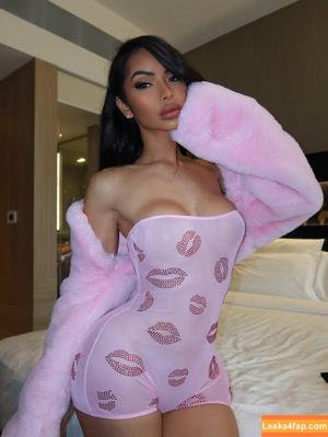 Angela Castellanos photo #0051