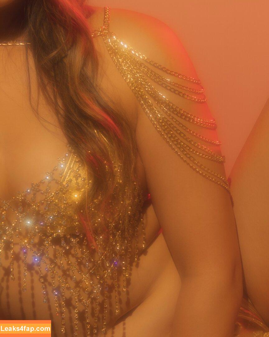 Angela Kantheera / angelakantheera leaked photo photo #0016