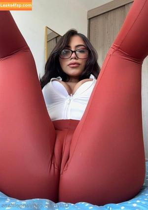 Angela López photo #0055