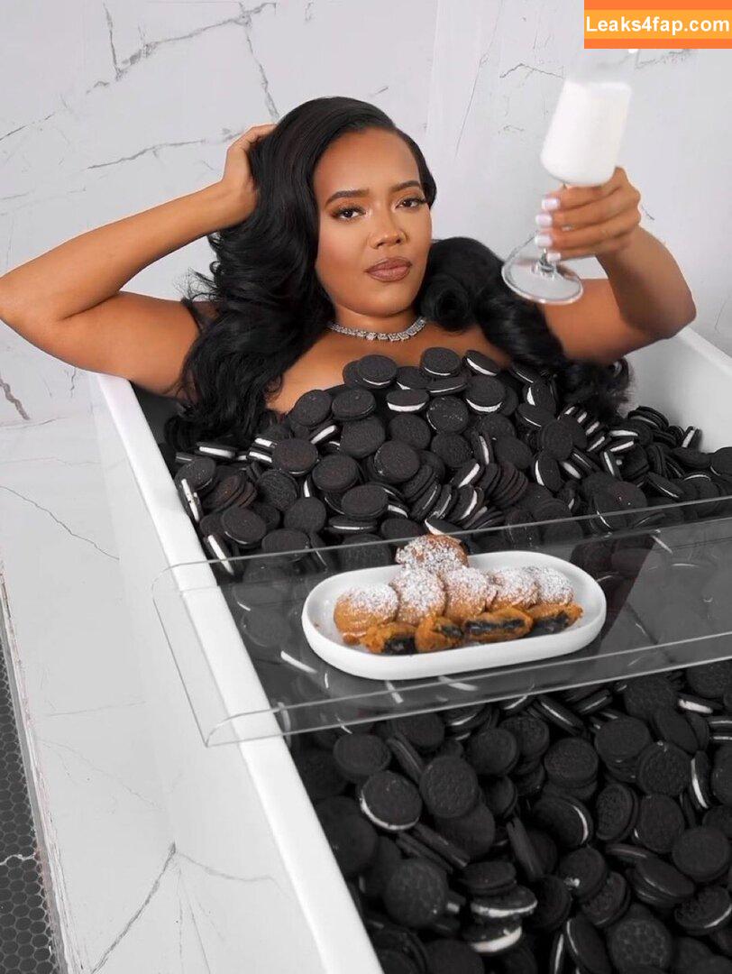 Angela Oreo /  leaked photo photo #0001