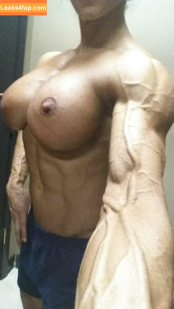 Angela Salvagno / angelasalvagno / muscleexotica leaked photo photo #0016